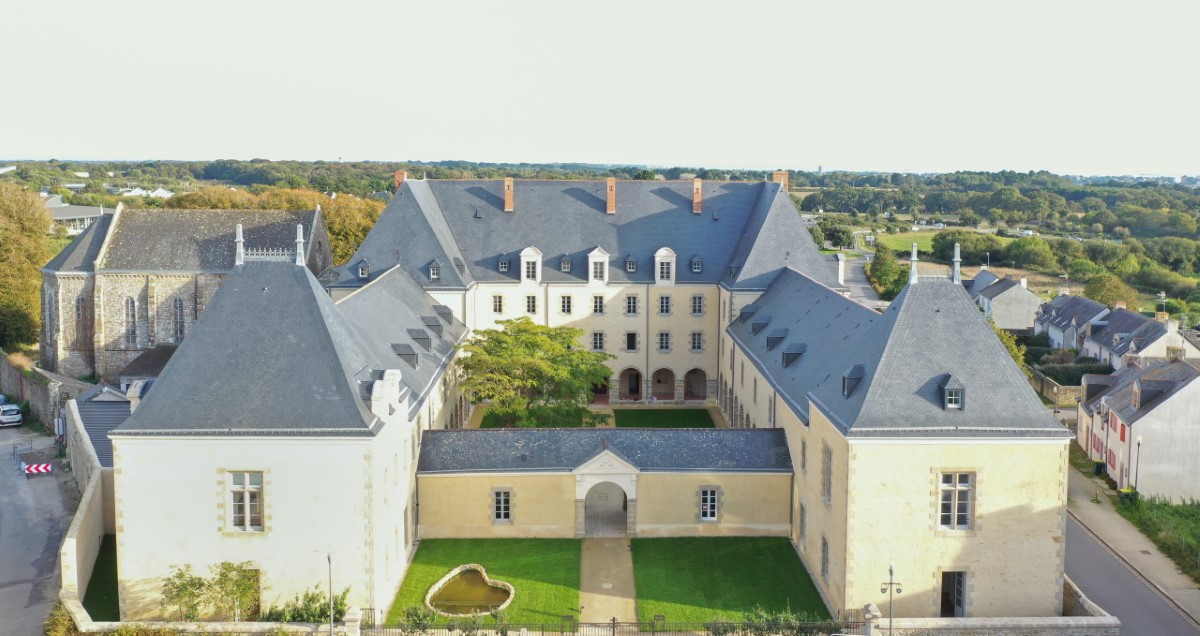 ancien couvent réhabitliité logement neuf