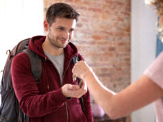 Location courte durée : ces faux voyageurs qui transforment un séjour Airbnb en squat (ou pire) Location courte durée : ces faux voyageurs qui transforment un séjour Airbnb en squat (ou pire)